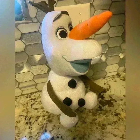 Disney Frozen Olaf Plush Snowman white Stuffed Animal Toy Christmas - Picture 1 of 5